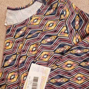 BNWT LuLaRoe Lynnae Small